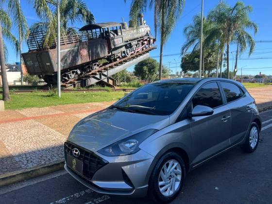 HYUNDAI HB20 1.0 12V FLEX EVOLUTION MANUAL HYUNDAI HB20 1.0 12V FLEX EVOLUTION MANUAL